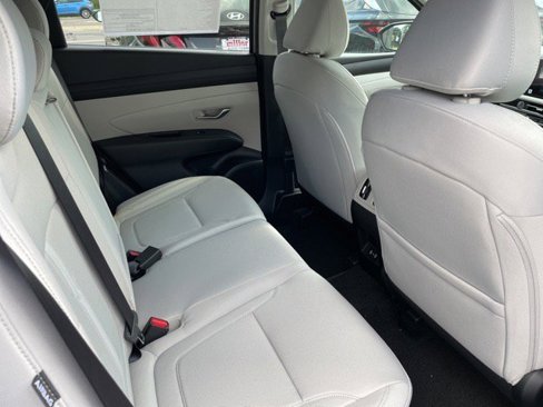 New 2025 Hyundai Tucson SEL image 12