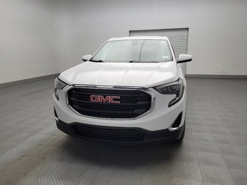 Used 2020 GMC Terrain SLE image 15