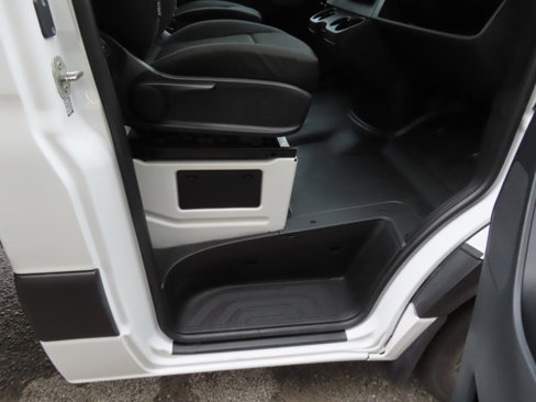 Used 2021 Mercedes-Benz Sprinter 3500 image 13