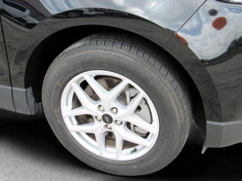 Used 2024 Ford Edge SEL image 37