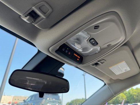 Used 2025 Buick Encore GX Preferred image 24
