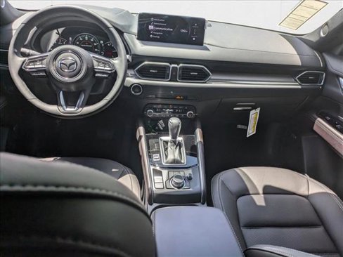 New 2025 MAZDA CX-5 Signature image 17