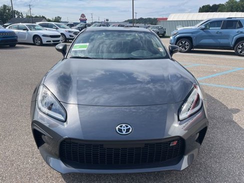 New 2025 Toyota GR86 image 2