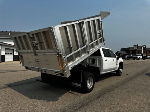 Used 2024 Chevrolet Silverado 3500 W/T w/ WT Convenience Package image 9