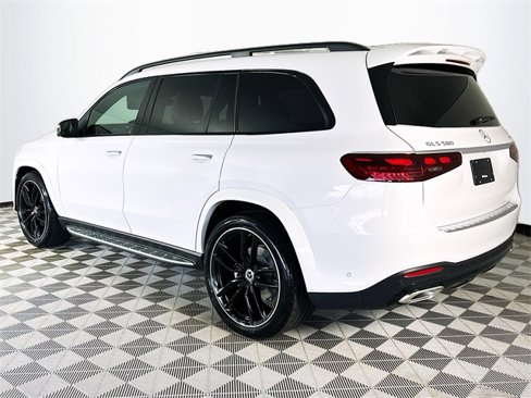 New 2026 Mercedes-Benz GLS 580 4MATIC image 5