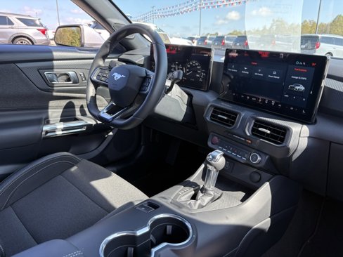 Used 2024 Ford Mustang GT image 27