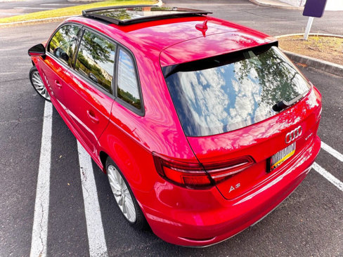 Used 2017 Audi A3 e-tron Premium image 12