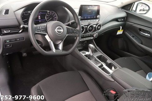New 2025 Nissan Sentra SV image 11