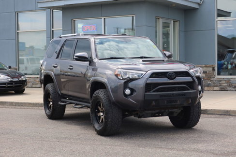 Used 2018 Toyota 4Runner TRD Off-Road Premium image 3