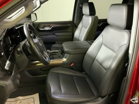 Used 2023 Chevrolet Silverado 1500 LT Trail Boss w/ Convenience Package II image 22