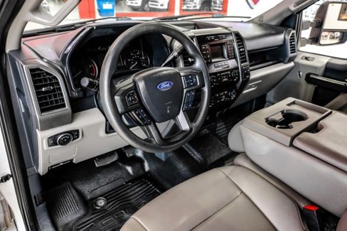 Used 2022 Ford F350 XL w/ Power Equipment Group image 5