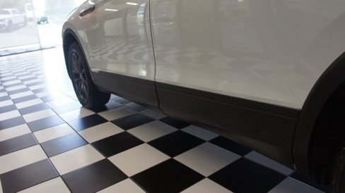 Used 2022 Volkswagen Tiguan SE image 62