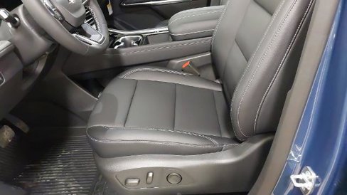 New 2026 Chevrolet Traverse LT w/ Sun and Wheel Package image 22