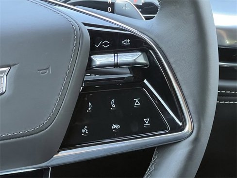 Certified 2025 Cadillac Escalade V w/ LPO, ONYX Package image 13