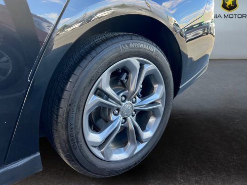 Used 2024 Honda Accord EX image 15