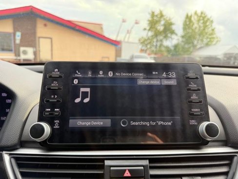 Used 2022 Honda Accord Sport image 36