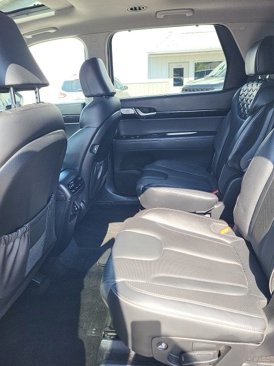 Used 2021 Hyundai Palisade Limited image 8