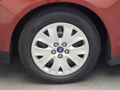 Used 2014 Ford Fusion S image 31