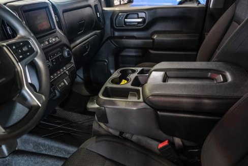 Used 2023 Chevrolet Silverado 2500 Custom w/ Custom Value Package image 23