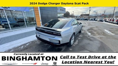 Used 2024 Dodge Charger R/T Scat Pack w/ Plus Group image 5