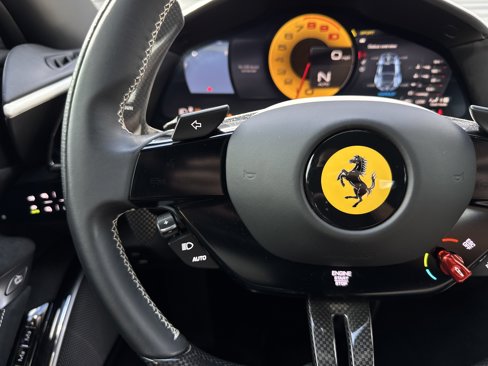 Used 2023 Ferrari Roma image 30