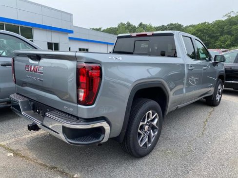 New 2026 GMC Sierra 1500 SLE w/ Preferred Package image 3