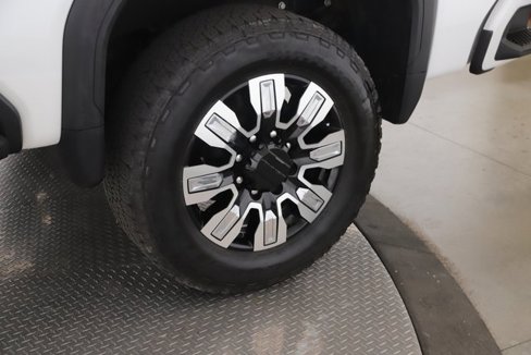 Used 2025 GMC Sierra 2500 Denali w/ Denali Reserve Package image 13
