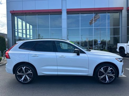 Used 2025 Volvo XC60 T8 Ultra w/ Protection Package Premier image 2