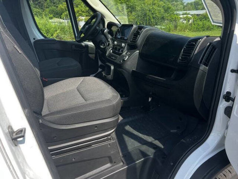 Used 2023 RAM ProMaster 2500 image 13