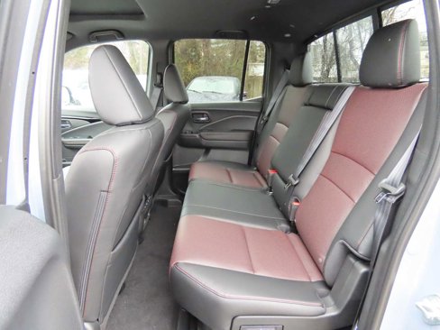 New 2026 Honda Ridgeline Black Edition image 13