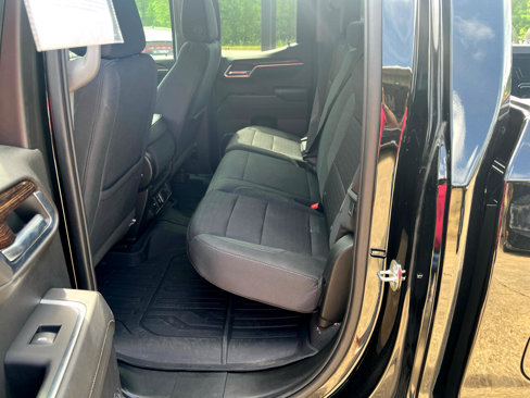 Used 2023 GMC Sierra 1500 Elevation w/ LPO, Elevation Black Package image 13