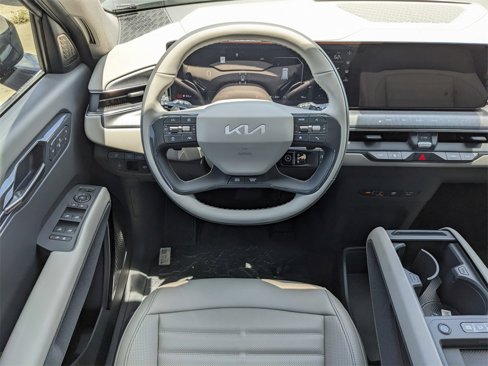 New 2026 Kia EV9 Land image 13