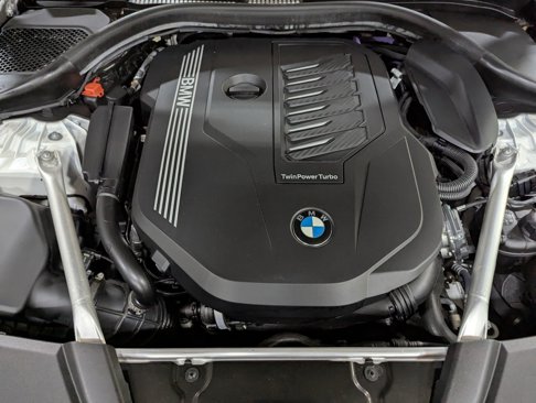 Used 2022 BMW 540i xDrive w/ M Sport Package image 59