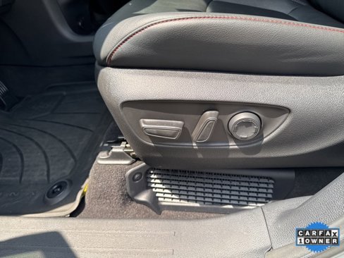 Used 2025 Toyota Sienna XSE image 15