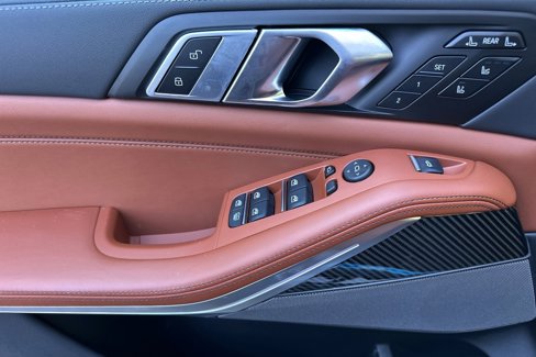 New 2026 BMW X7 M60i image 8