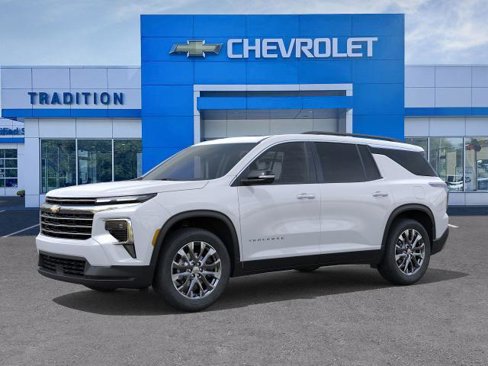New 2026 Chevrolet Traverse LT w/ Sun and Wheel Package image 2