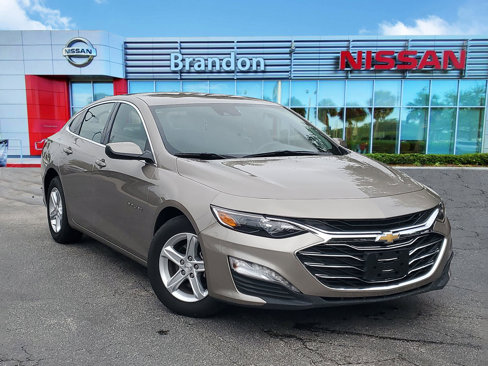 Used 2024 Chevrolet Malibu LT image 1