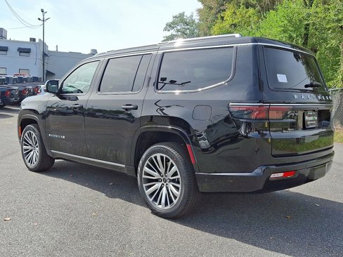 New 2025 Jeep Wagoneer Series II image 4