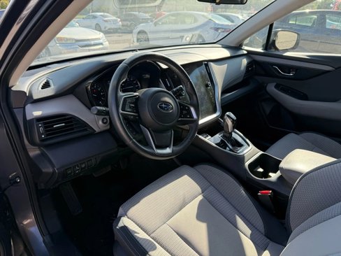Used 2022 Subaru Outback Premium image 2