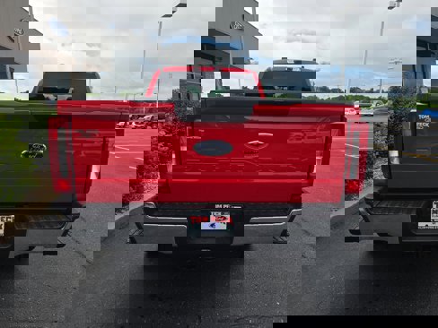 New 2025 Ford F350 XLT image 7