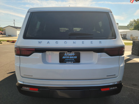 Used 2022 Jeep Wagoneer Series III image 5