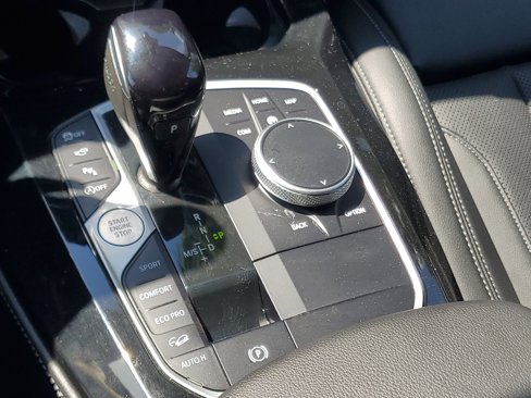 Used 2024 BMW X4 xDrive30i image 27