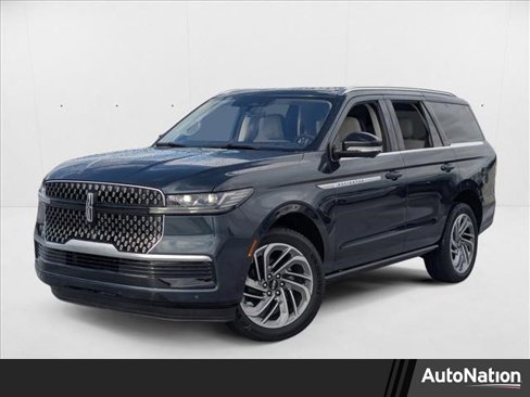 New 2025 Lincoln Navigator Reserve image 1