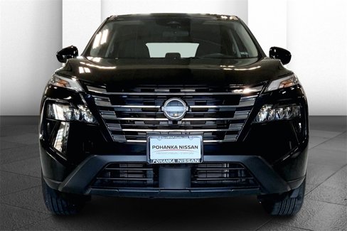 Certified 2025 Nissan Rogue SV image 2