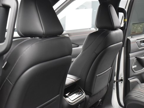New 2026 Nissan Armada PRO-4X w/ Captain's Chari Seat Package image 20