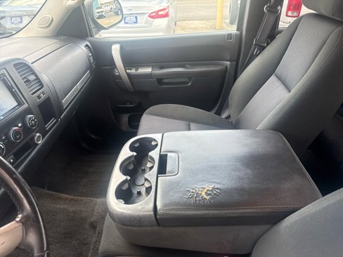 Used 2011 Chevrolet Silverado 1500 LT image 14