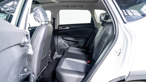 New 2025 Volkswagen Taos SE image 12