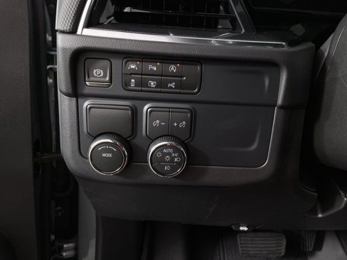 New 2026 Chevrolet Suburban RST w/ Comfort Package image 18