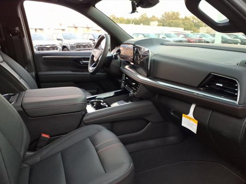 New 2026 Chevrolet Suburban RST w/ Advanced Technology Package image 17
