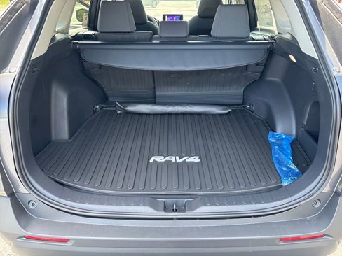New 2025 Toyota RAV4 XLE image 23